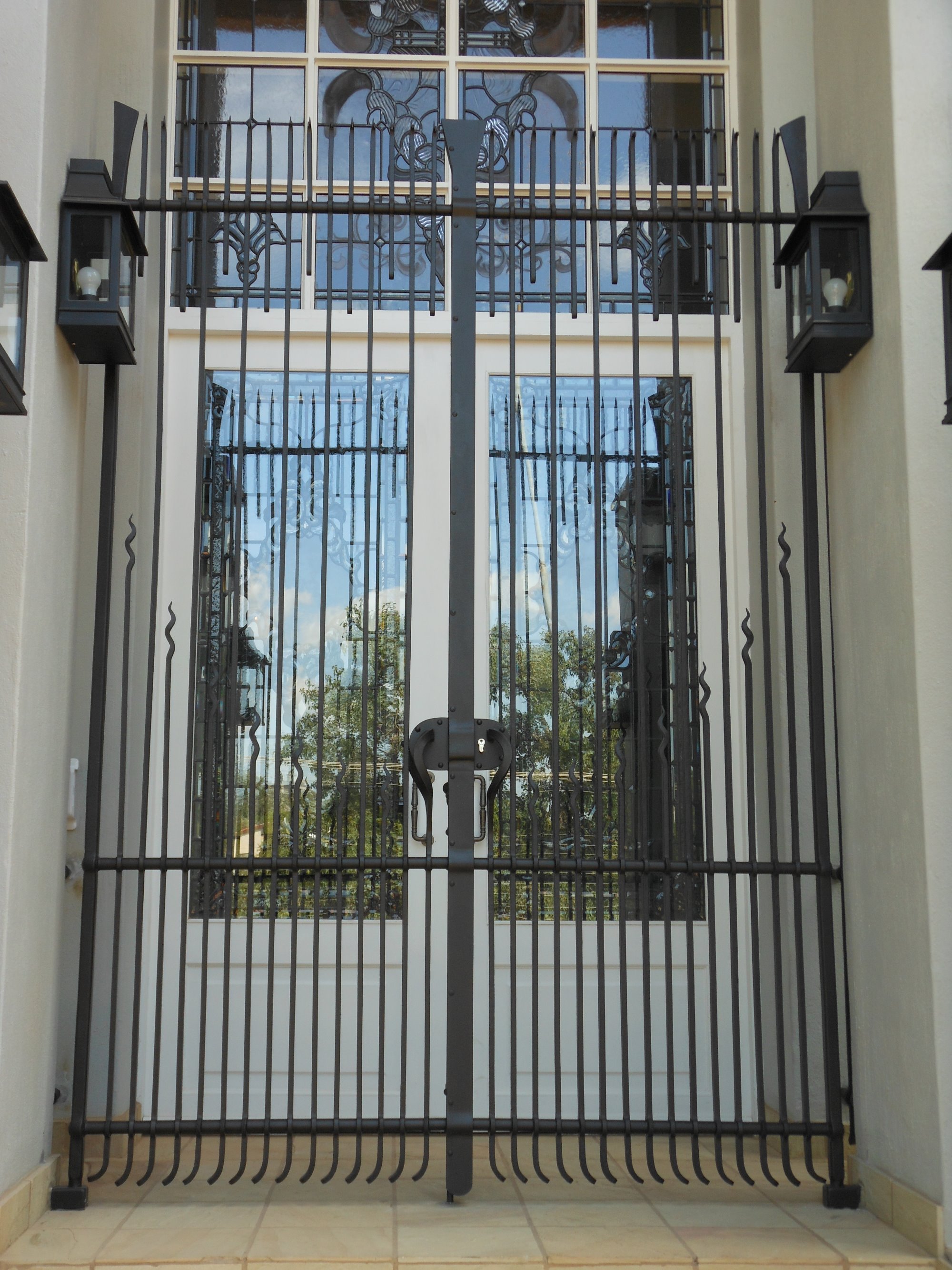 EntranceGate8