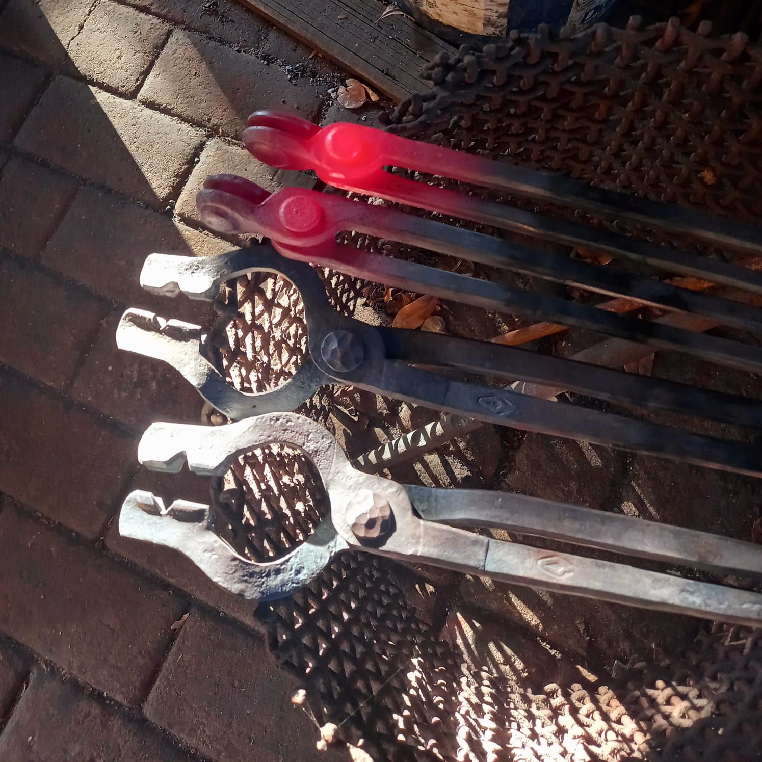 HotTongs